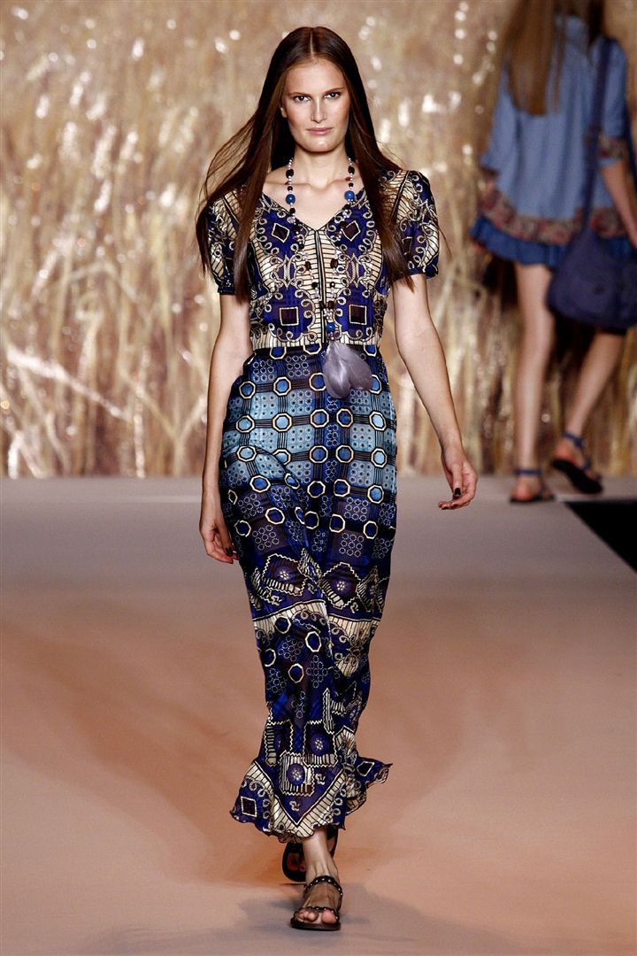 Anna Sui 2011 İlkbahar/Yaz