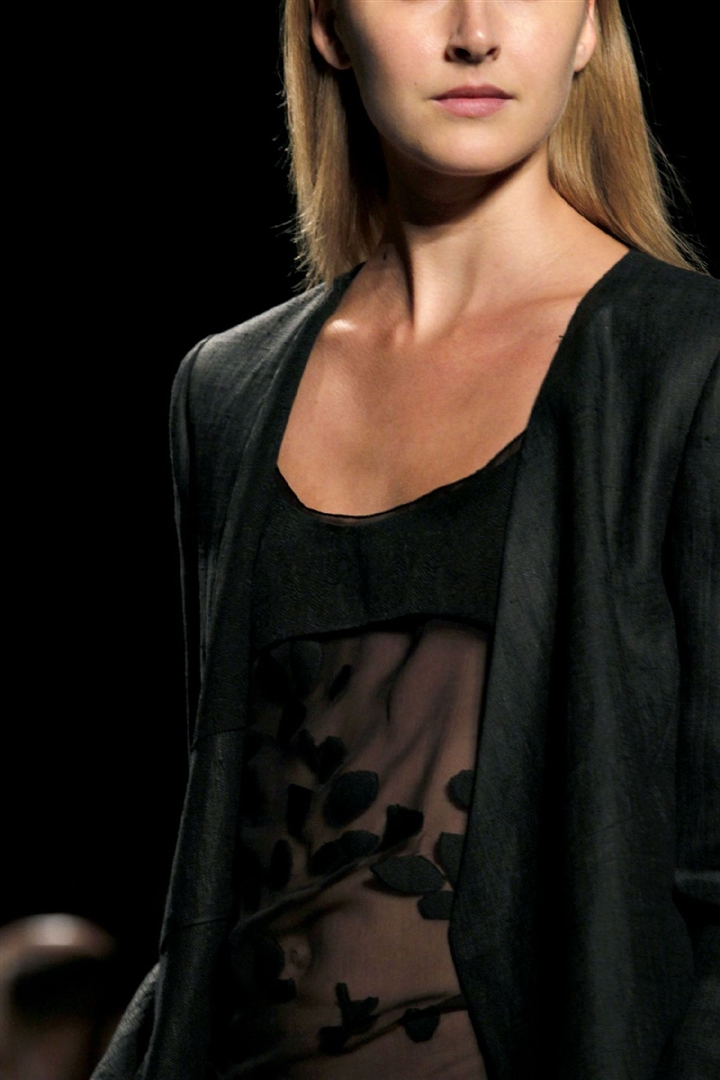 Narciso Rodriguez 2011 İlkbahar/Yaz Detay