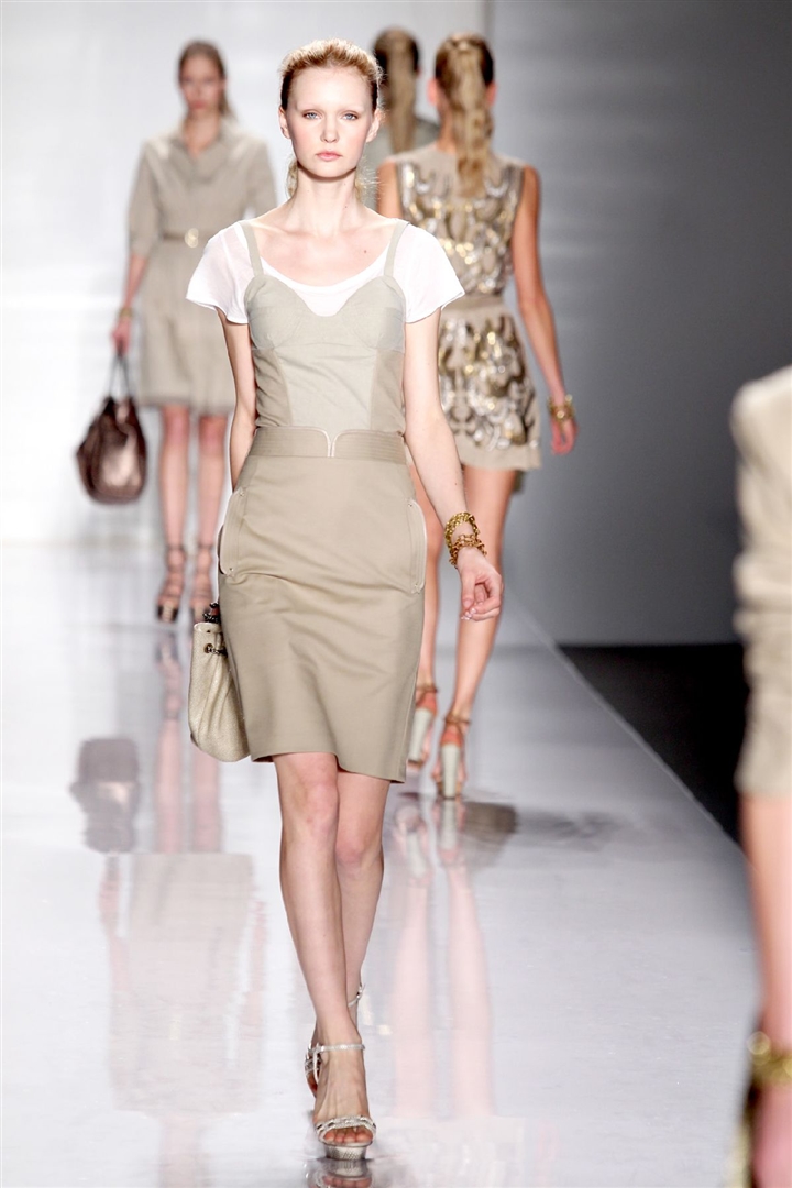 Elie Tahari 2011 İlkbahar/Yaz