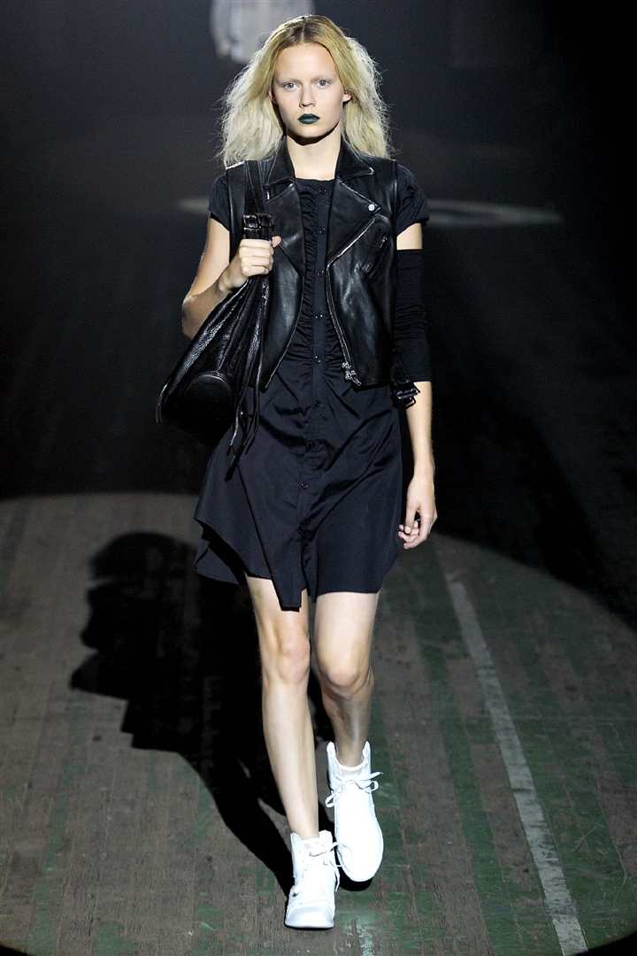 Y-3 2011 İlkbahar/Yaz