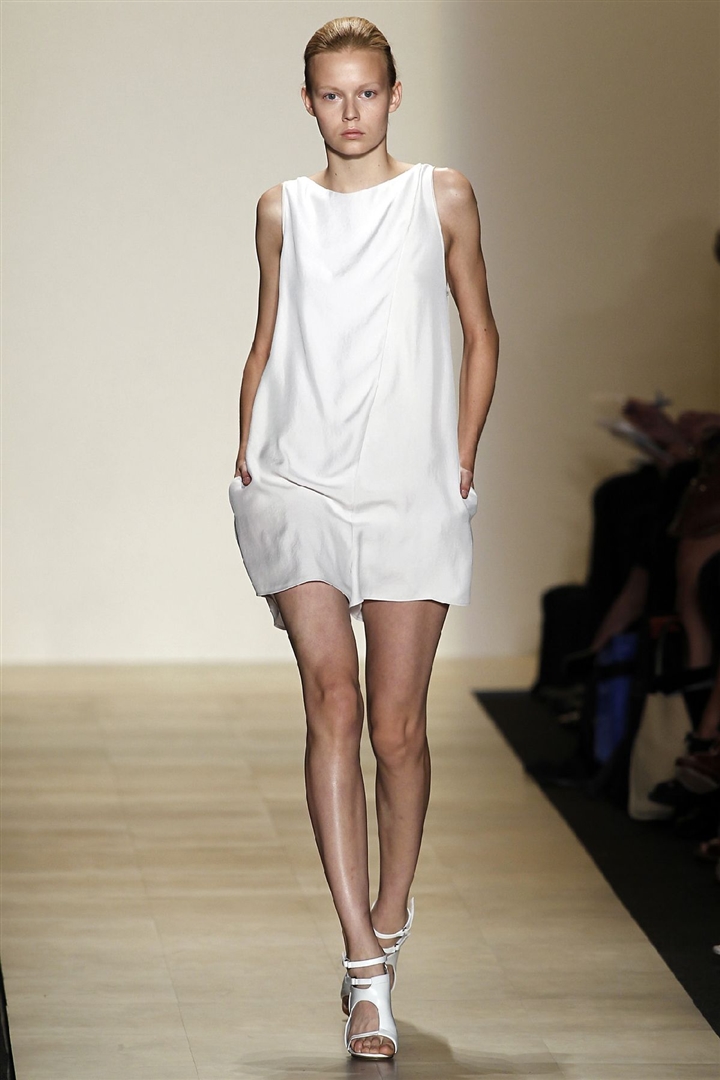 BCBG Max Azria 2011 İlkbahar/Yaz