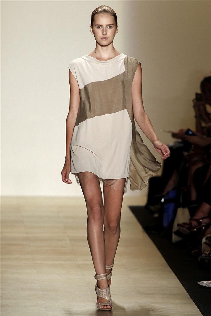 BCBG Max Azria 2011 İlkbahar/Yaz