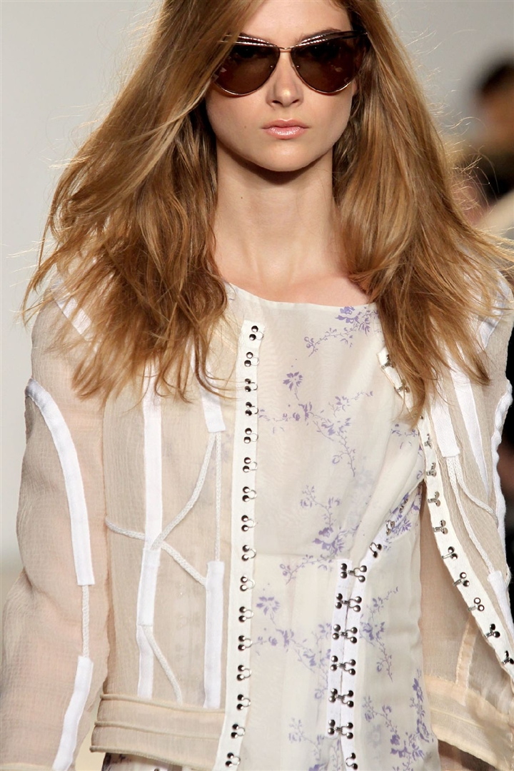 Thakoon 2011 İlkbahar/Yaz Detay