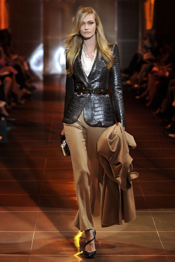 Armani Prive 2010 Sonbahar/Kış Couture