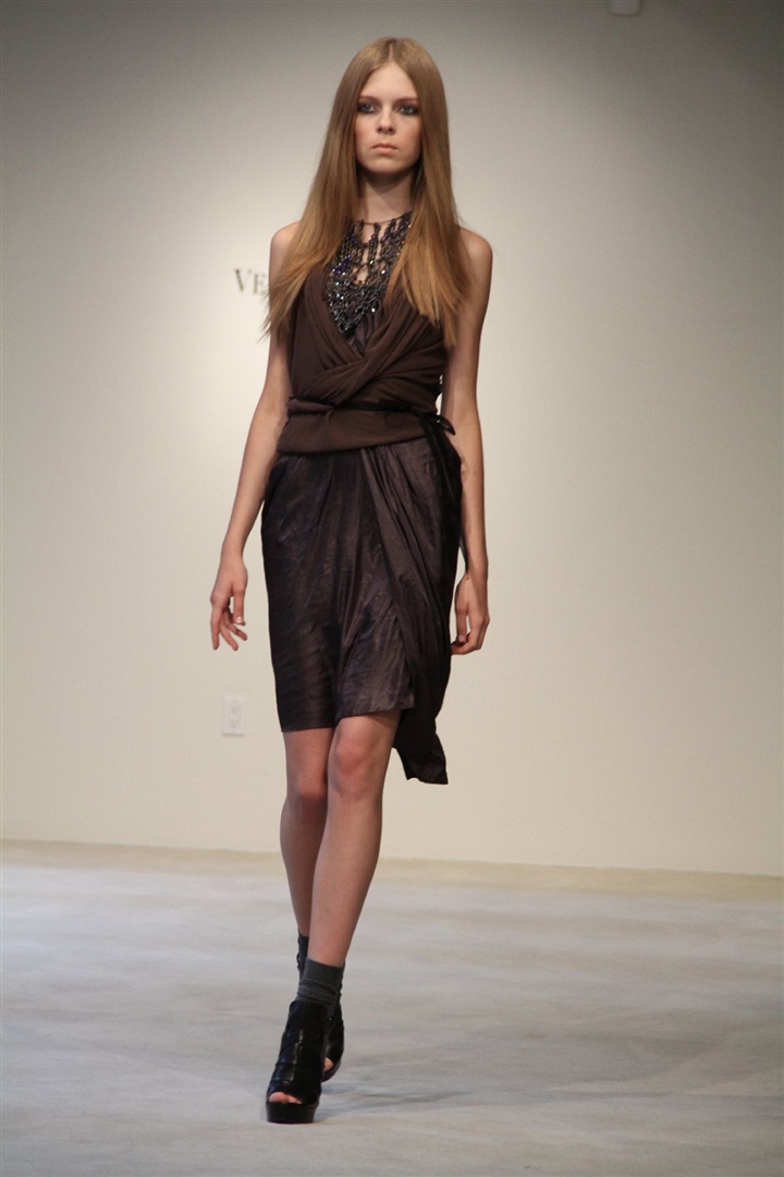 Vera Wang 2011 İlkbahar/Yaz Resort