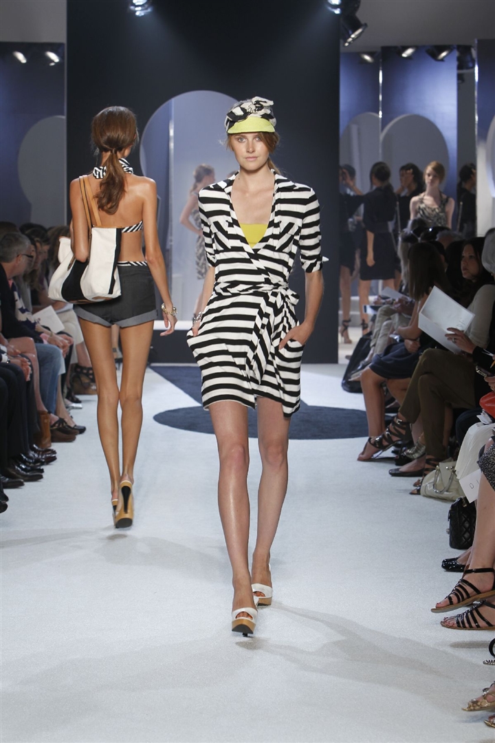 Diane von Furstenberg 2011 İlkbahar/Yaz Resort