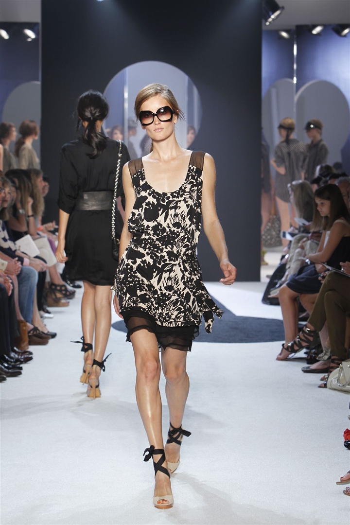 Diane von Furstenberg 2011 İlkbahar/Yaz Resort