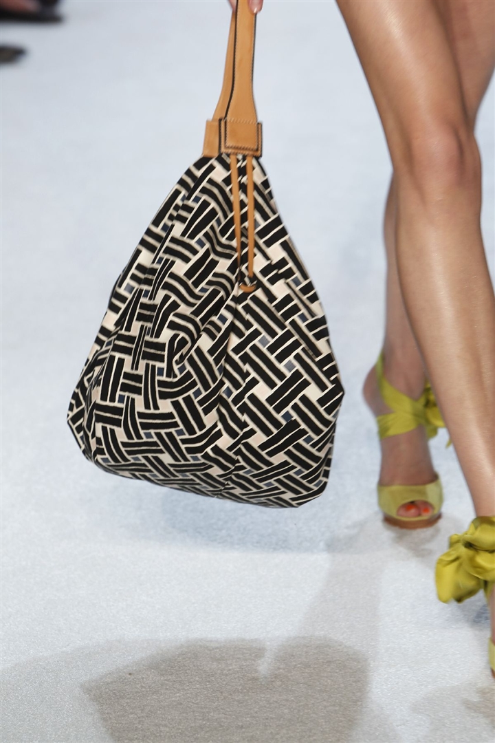 Diane von Furstenberg 2011 İlkbahar/Yaz Resort Detay