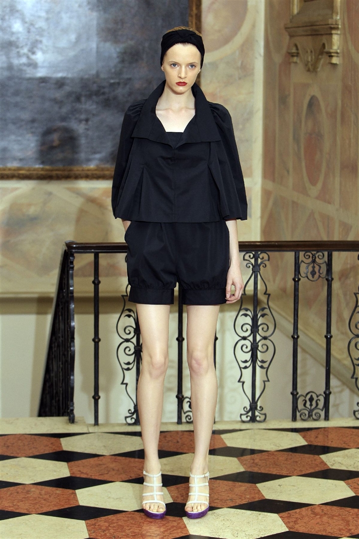 Saint Laurent 2011 İlkbahar/Yaz Resort