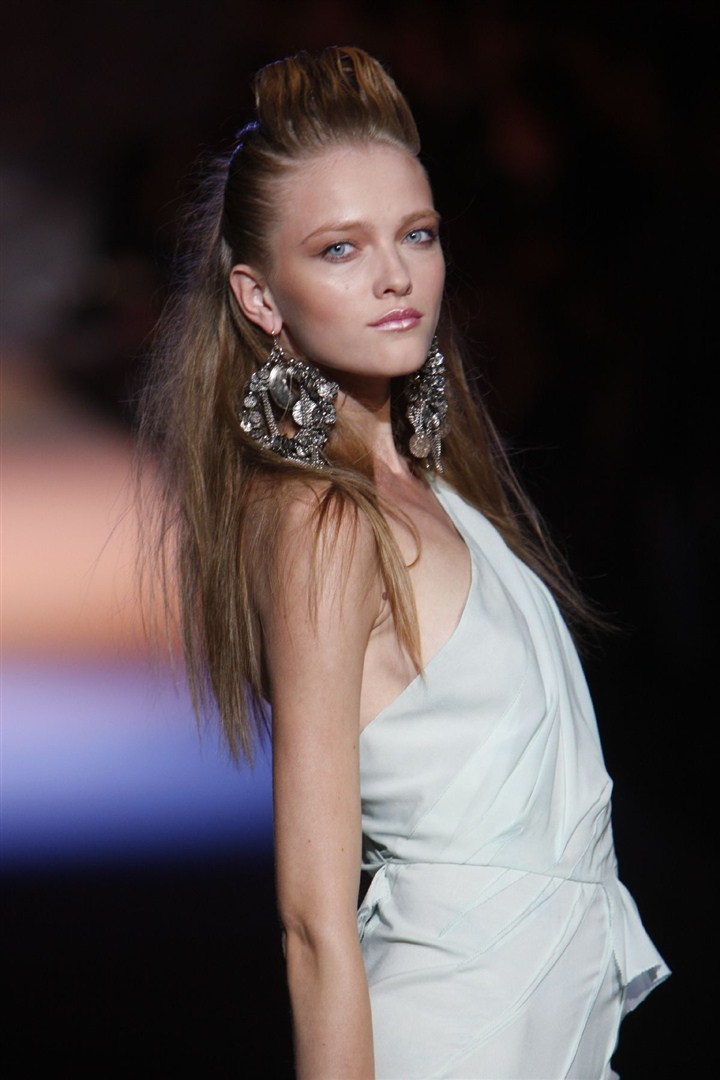 Vlada Roslyakova