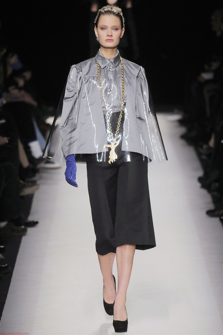 Saint Laurent 2010-2011 Sonbahar/Kış