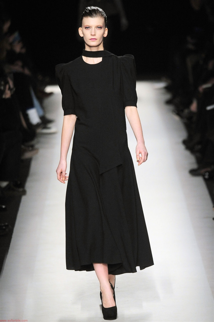 Saint Laurent 2010-2011 Sonbahar/Kış