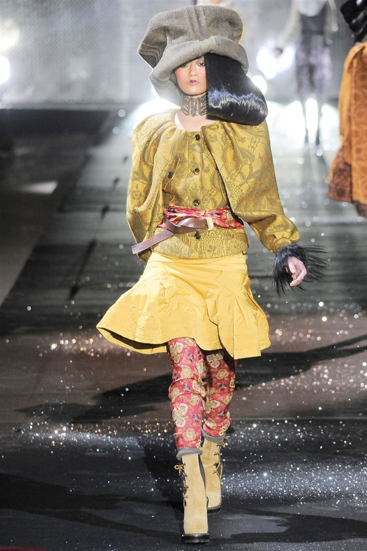 John Galliano 2010-2011 Sonbahar/Kış