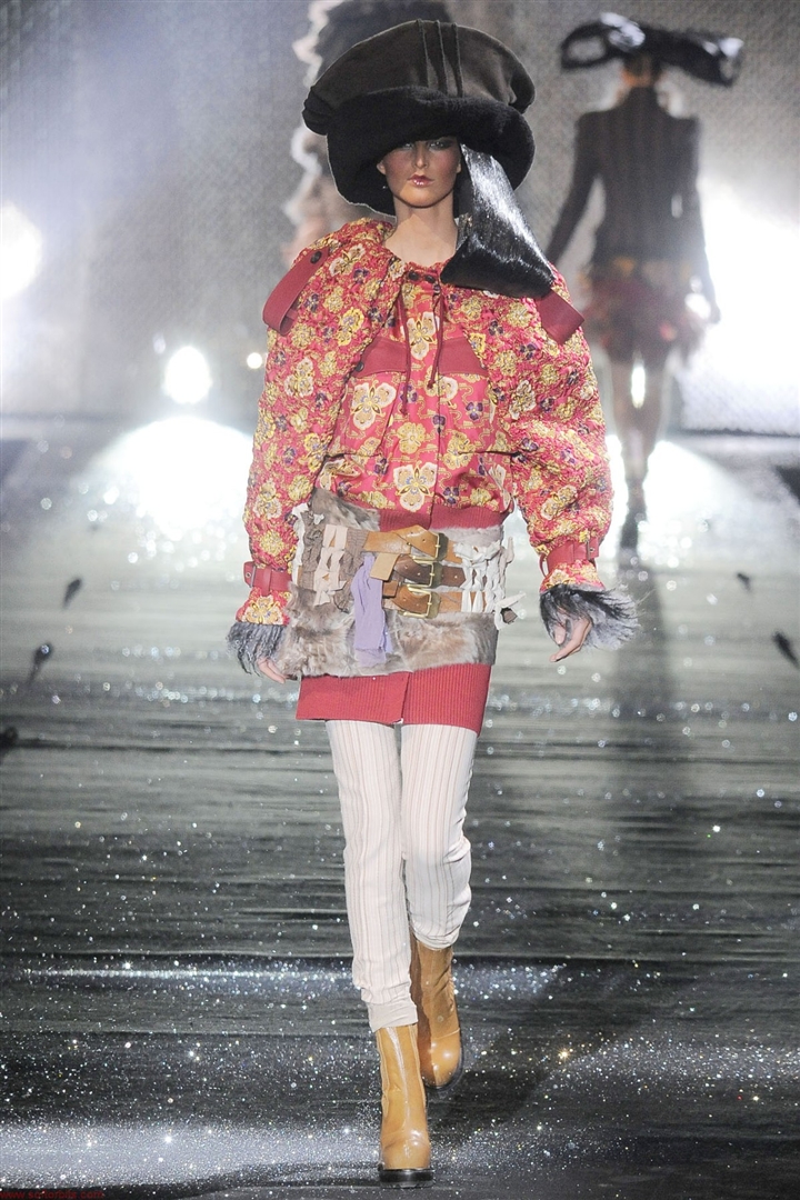 John Galliano 2010-2011 Sonbahar/Kış