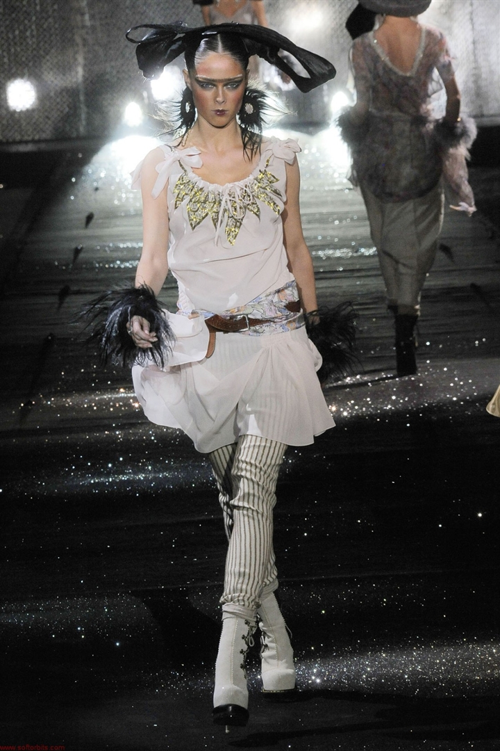 John Galliano 2010-2011 Sonbahar/Kış