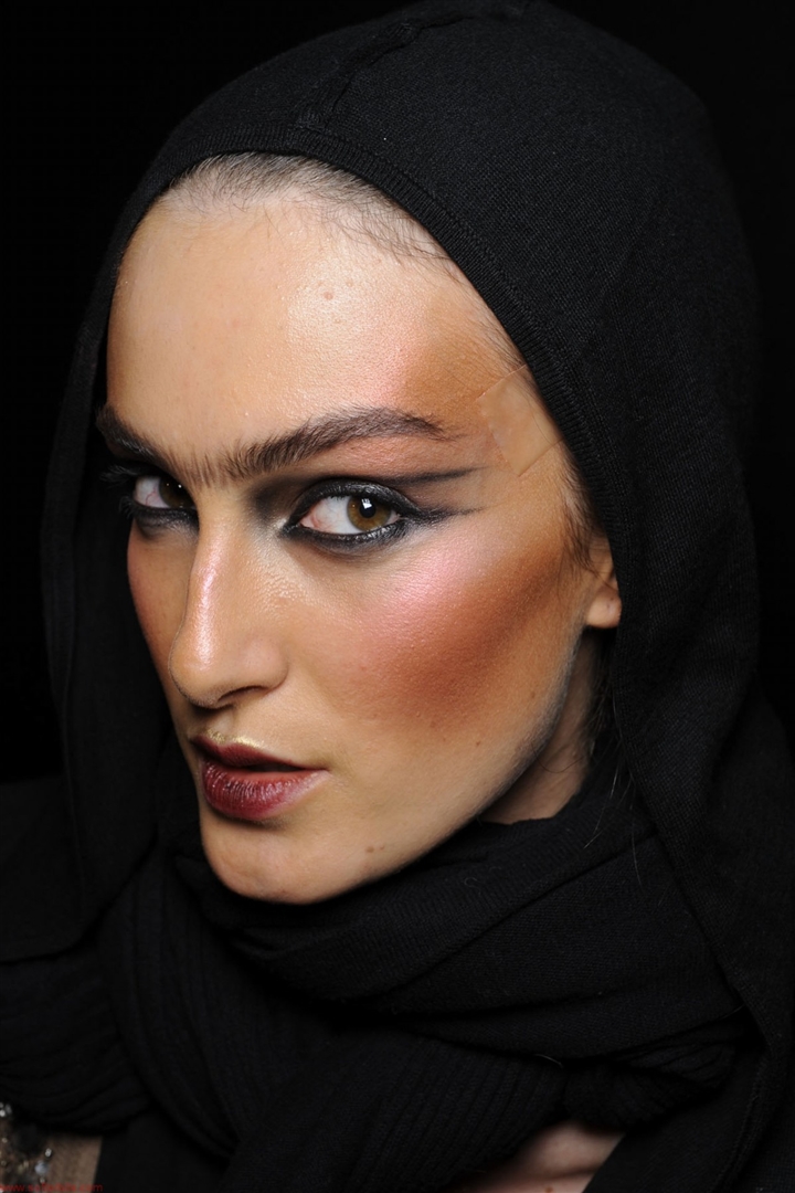 John Galliano 2010-2011 Sonbahar/Kış Güzellik