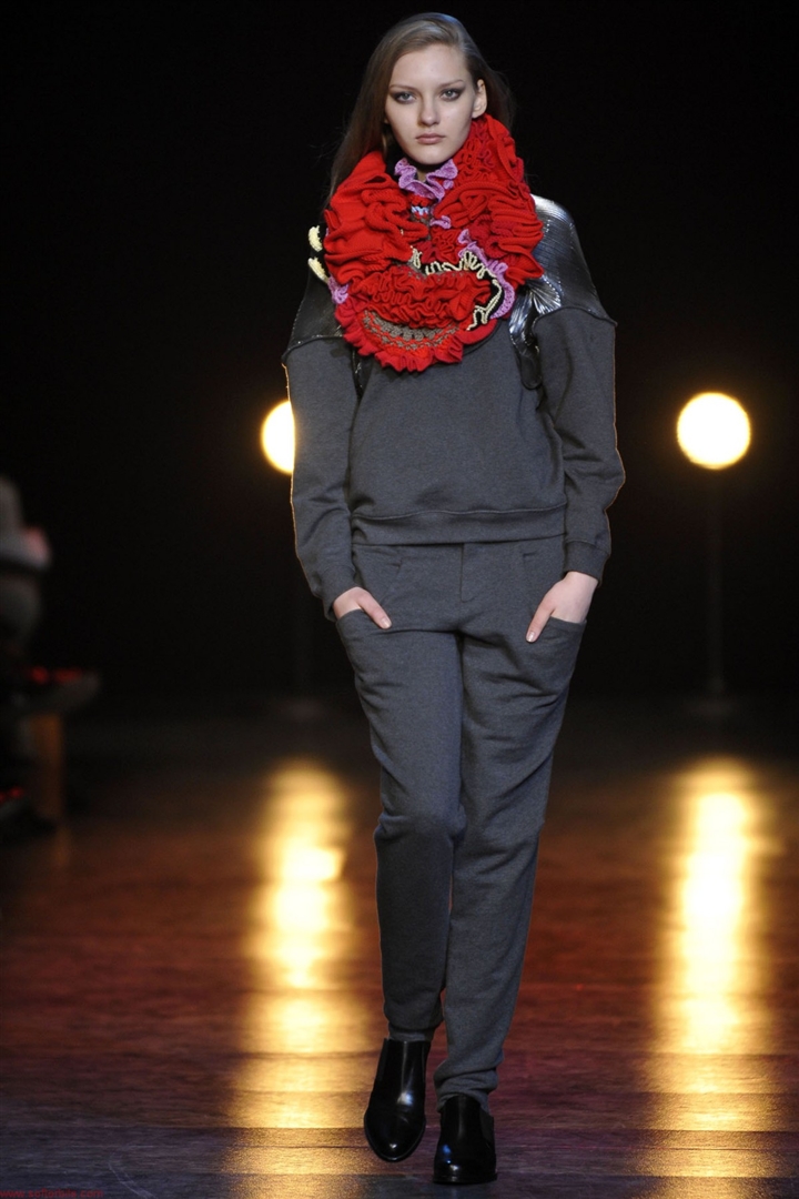 Hussein Chalayan 2010-2011 Sonbahar/Kış