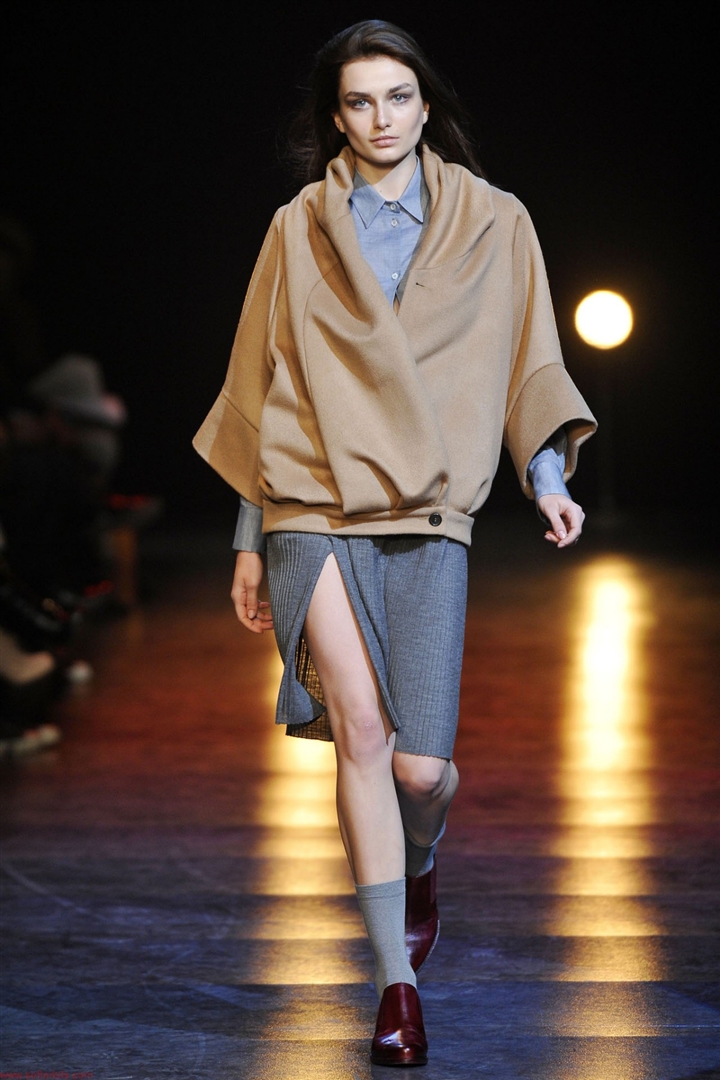 Hussein Chalayan 2010-2011 Sonbahar/Kış