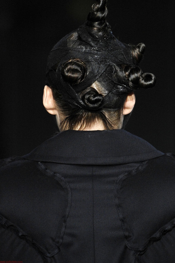 Comme des Garçons  2010-2011 Sonbahar/Kış Detay