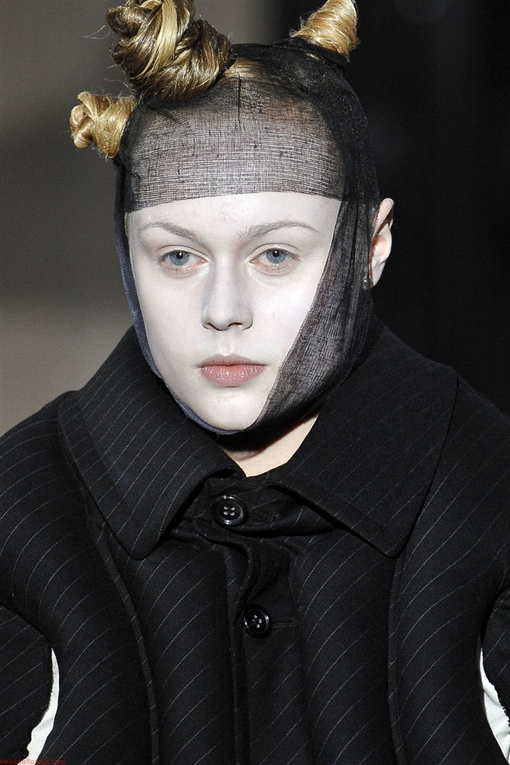 Comme des Garçons  2010-2011 Sonbahar/Kış Detay