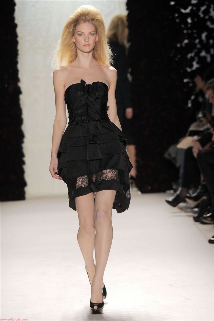 Nina Ricci 2010-2011 Sonbahar/Kış