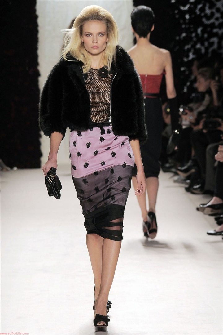 Nina Ricci 2010-2011 Sonbahar/Kış