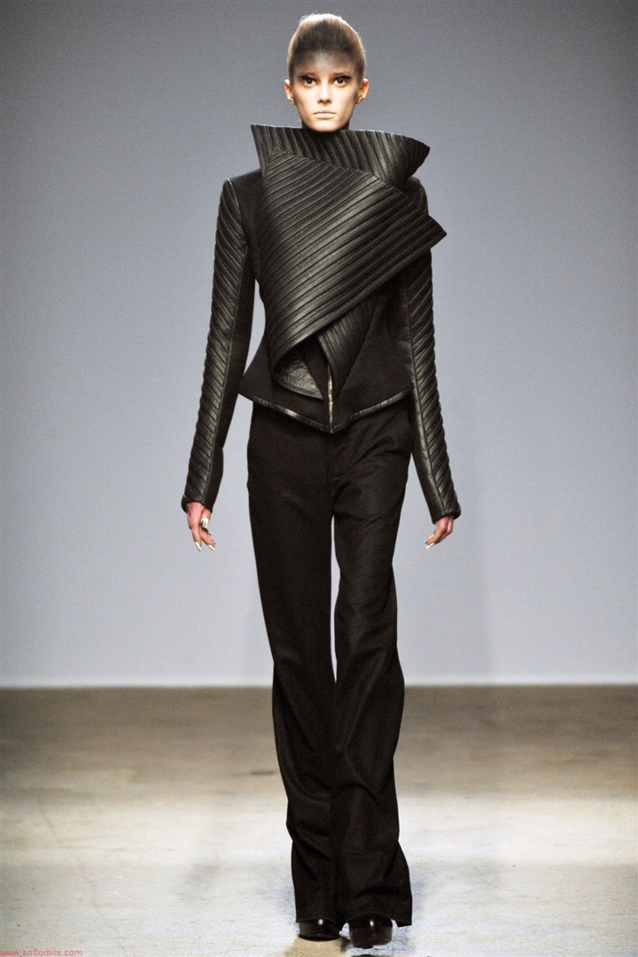 Gareth Pugh 2010-2011 Sonbahar/Kış