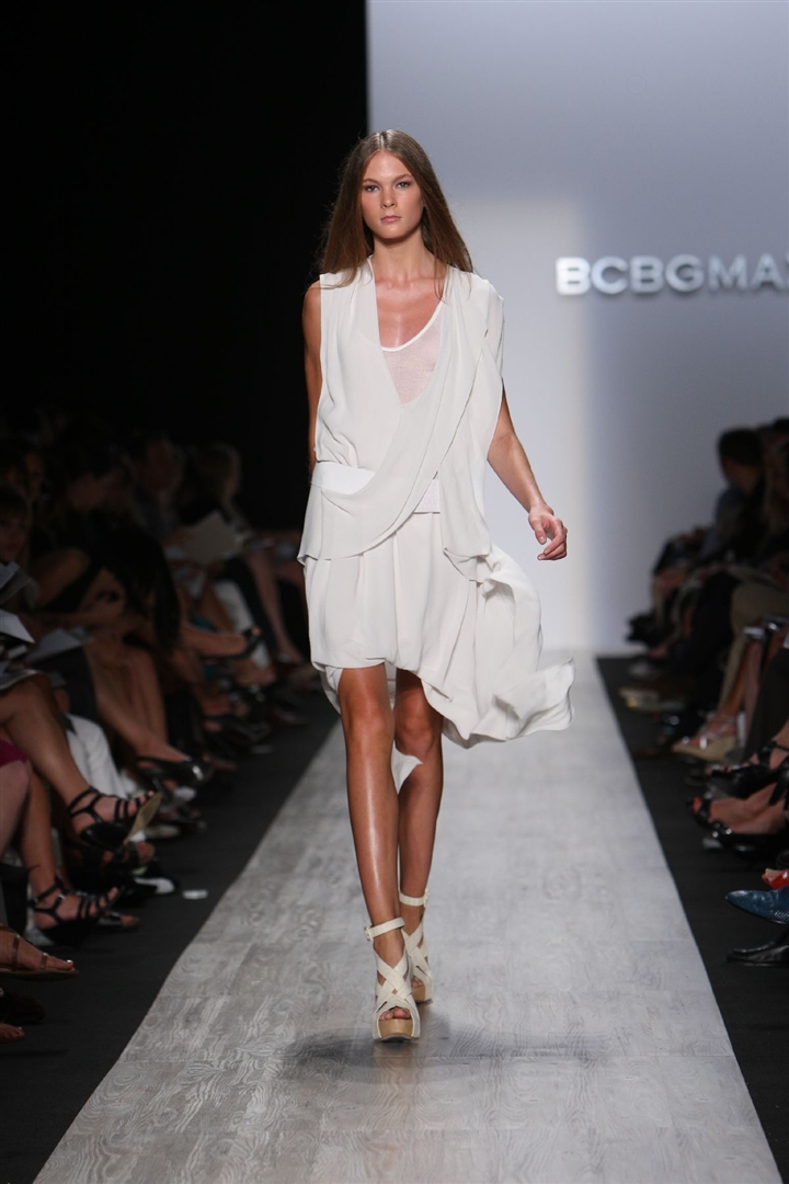 BCBG Max Azria 2009 İlkbahar/Yaz