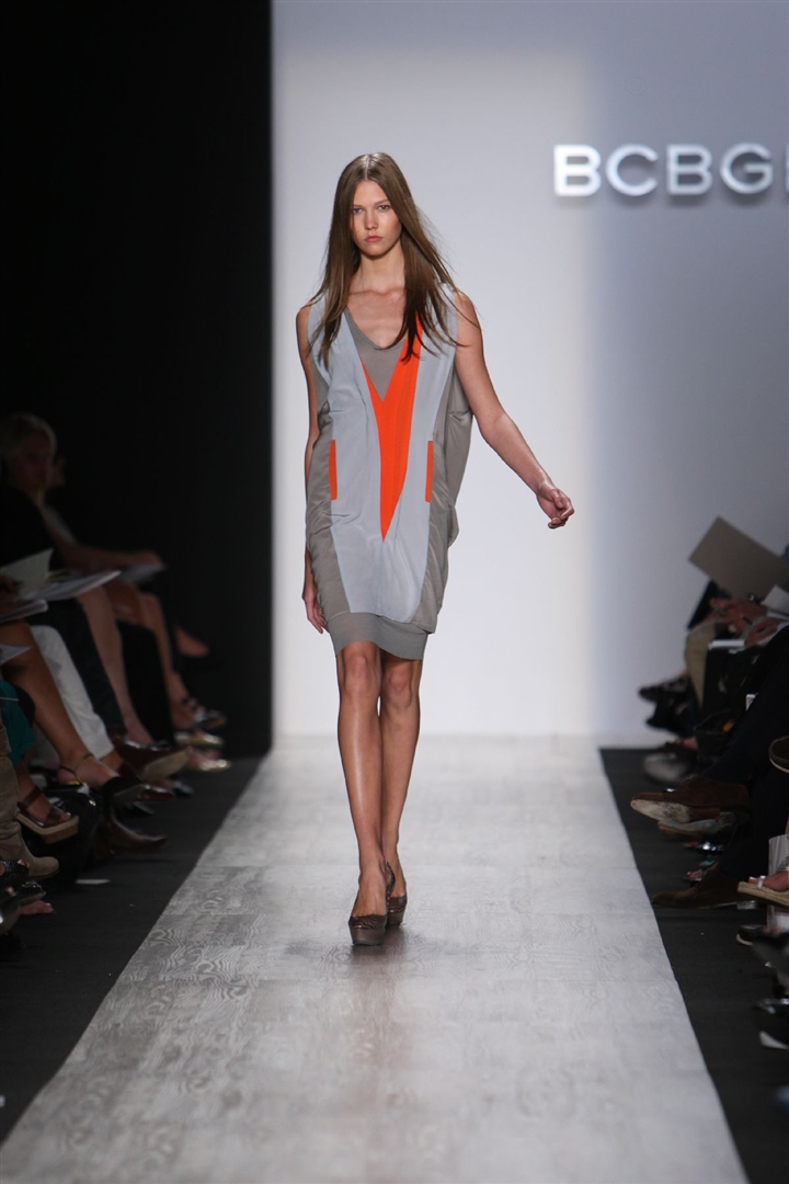 BCBG Max Azria 2009 İlkbahar/Yaz