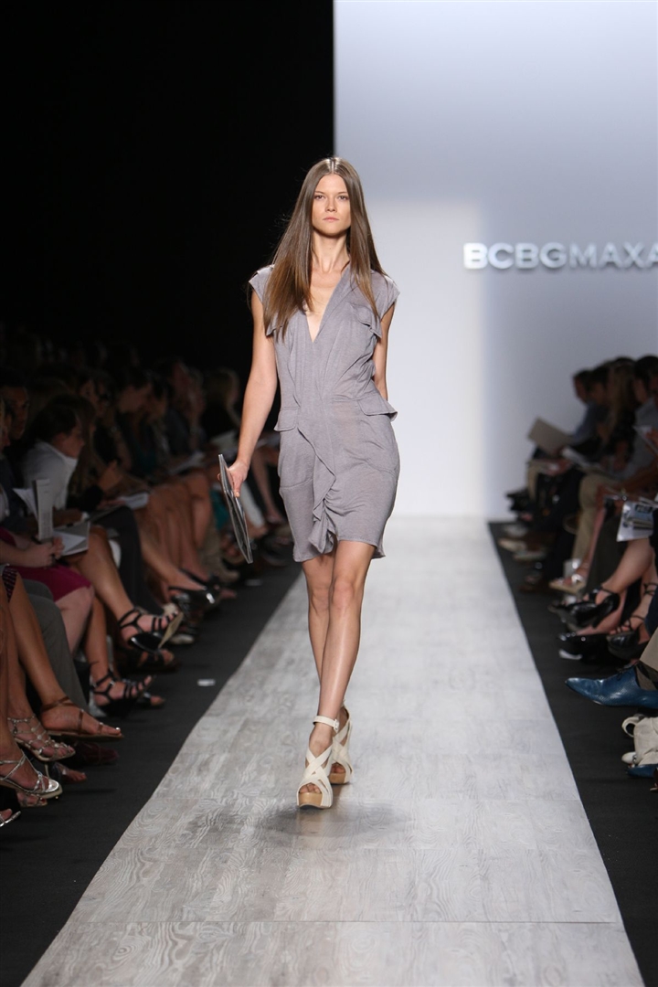 BCBG Max Azria 2009 İlkbahar/Yaz