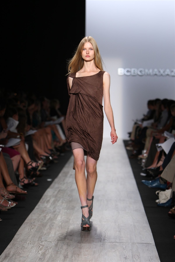 BCBG Max Azria 2009 İlkbahar/Yaz