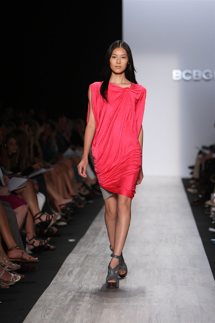 BCBG Max Azria 2009 İlkbahar/Yaz