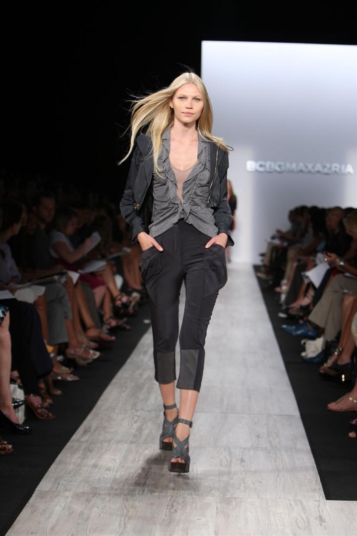 BCBG Max Azria 2009 İlkbahar/Yaz