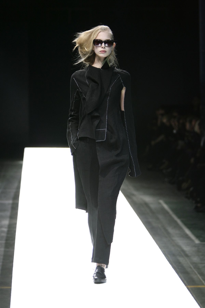 Yohji Yamamoto 2009 İlkbahar/Yaz