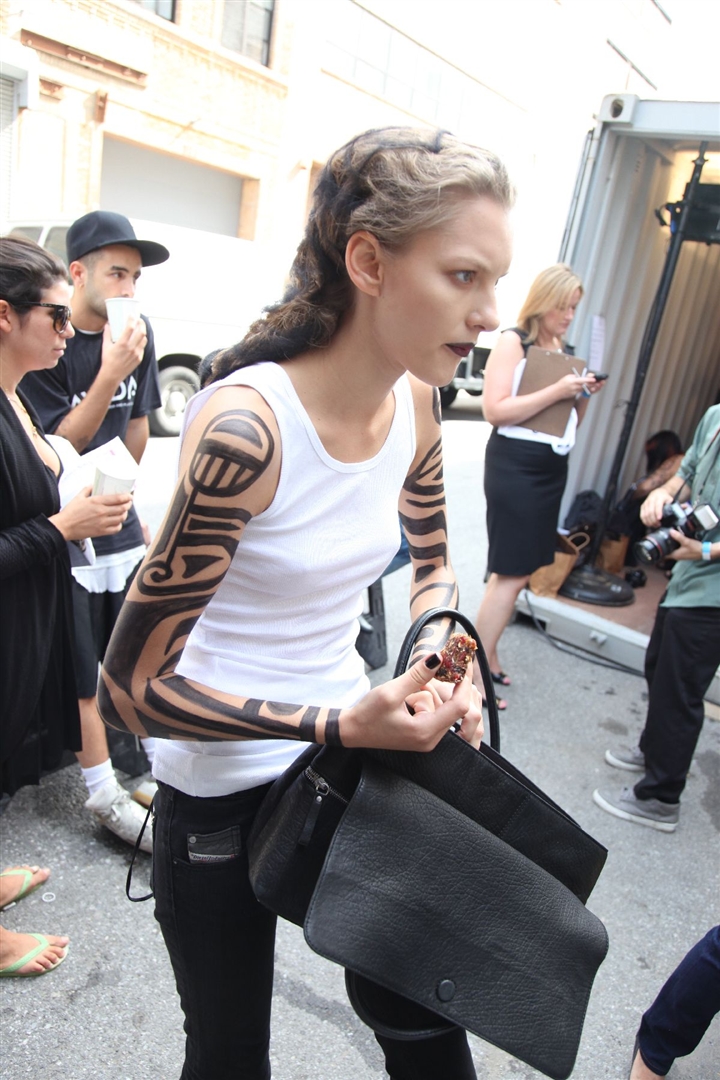 Rodarte 2010 İlkbahar/Yaz Çekim Arkası