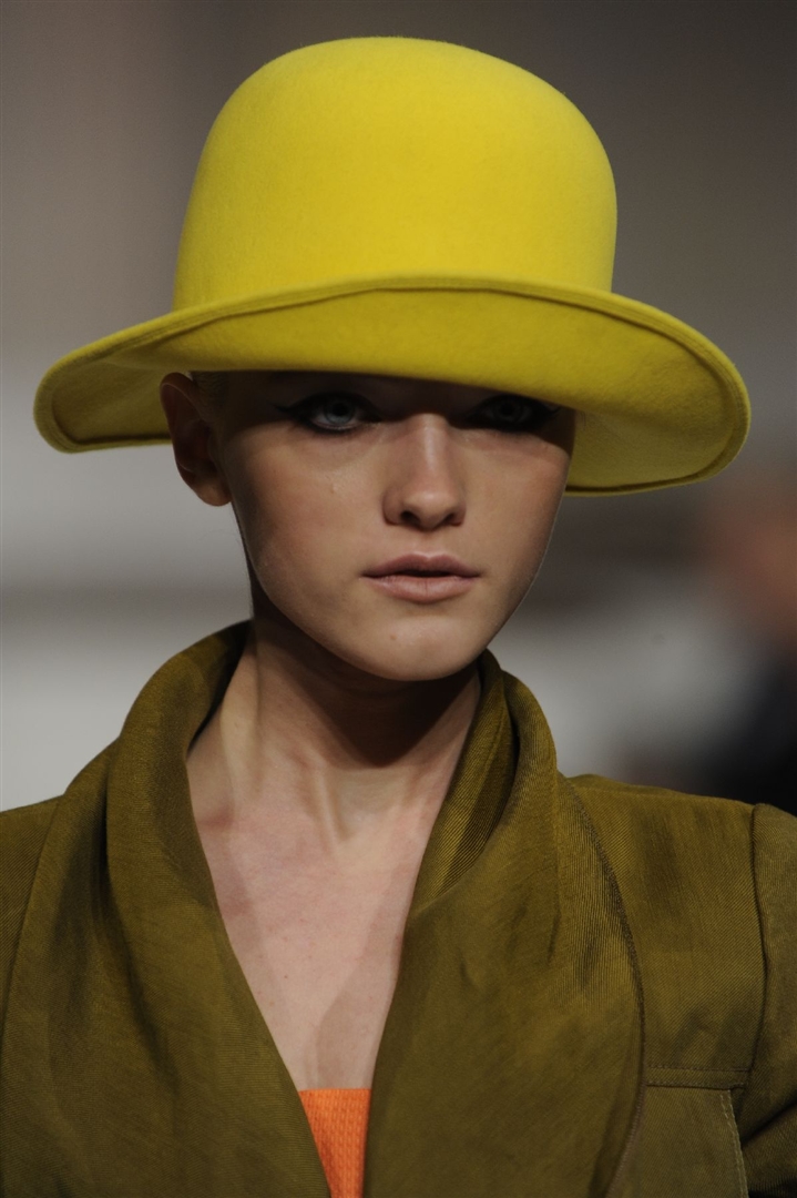 Oscar de la Renta 2010 İlkbahar/Yaz Detay