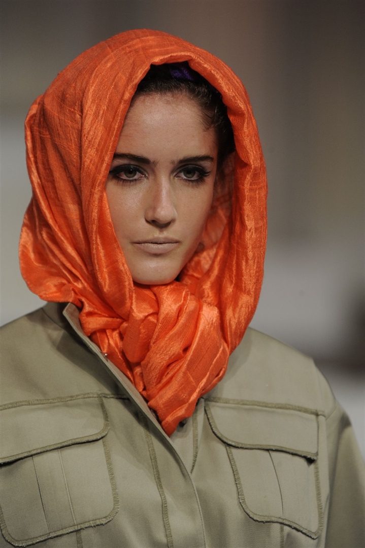 Oscar de la Renta 2010 İlkbahar/Yaz Detay