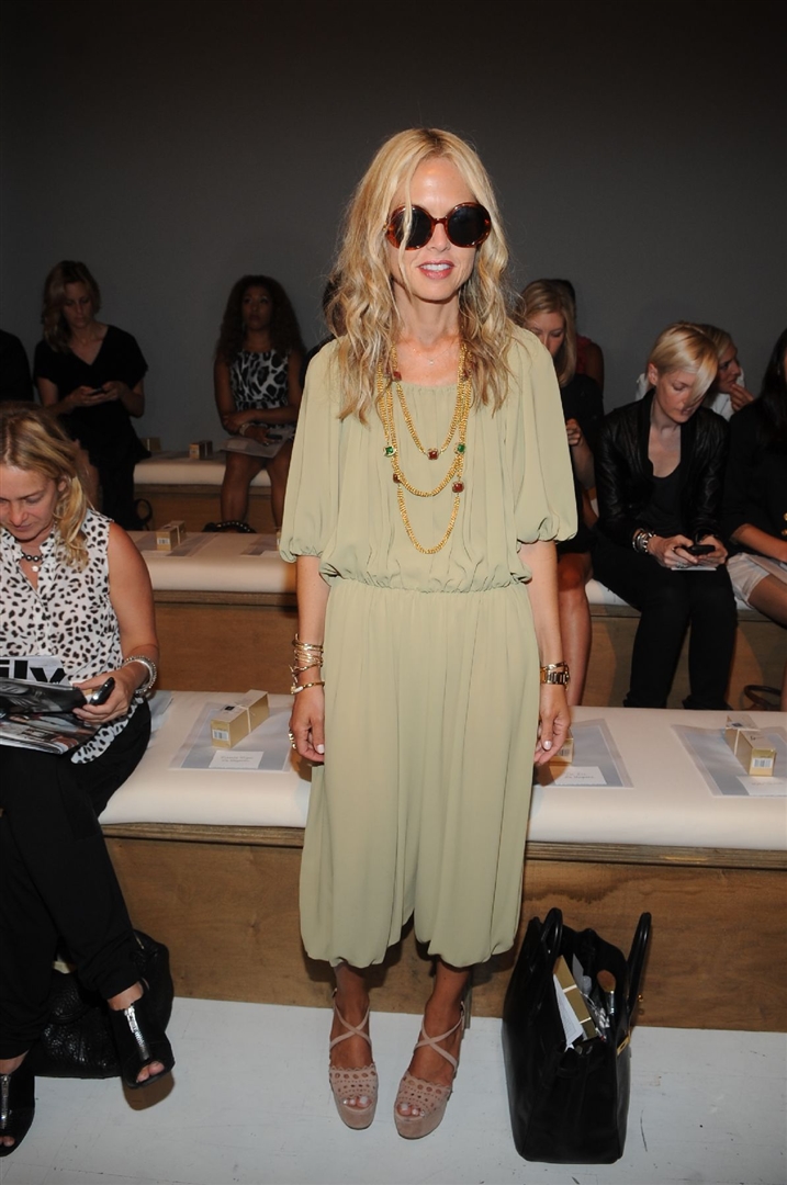 Donna Karan 2010 İlkbahar/Yaz Ön Sıradakiler