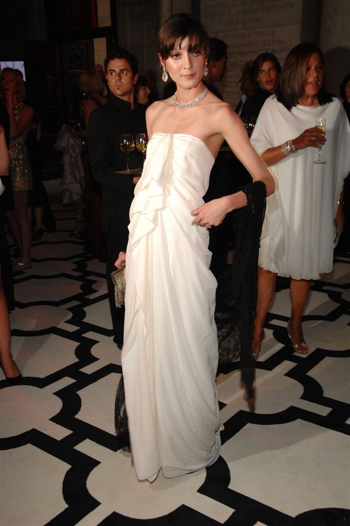 Irina Lazareanu