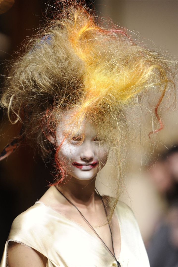 Vivienne Westwood 2010 İlkbahar/Yaz Güzellik