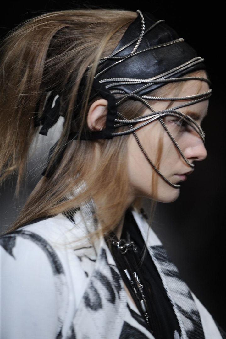 Ann Demeulemeester 2010 İlkbahar/Yaz Detay