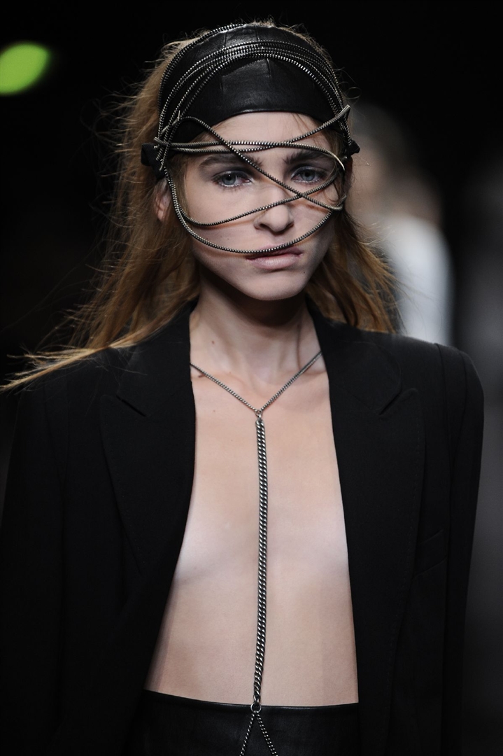 Ann Demeulemeester 2010 İlkbahar/Yaz Detay