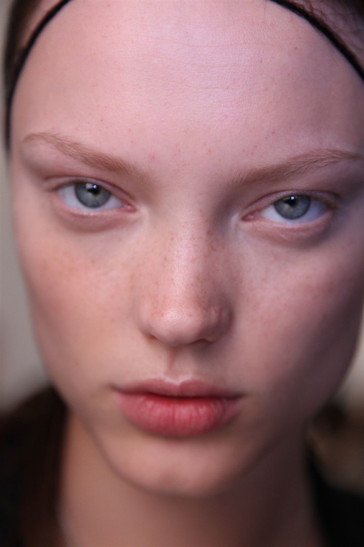 MaxMara 2010 İlkbahar/Yaz Güzellik