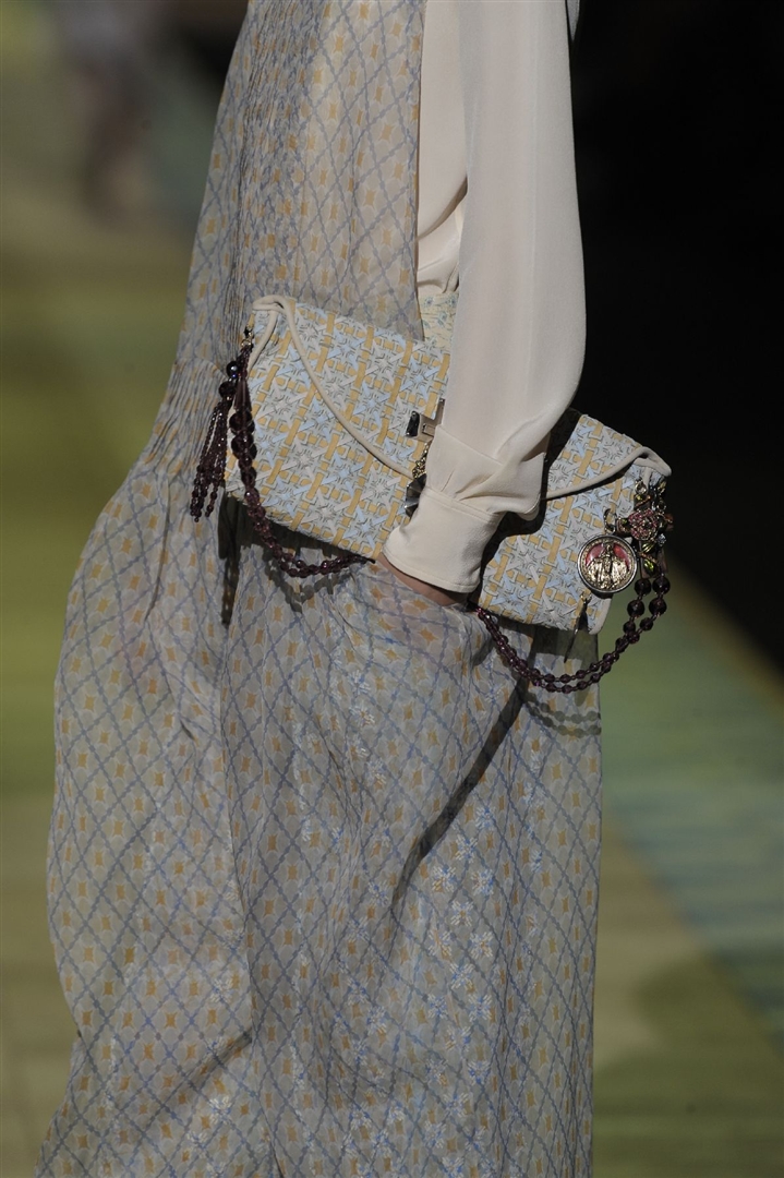 Roberto Cavalli 2010 İlkbahar/Yaz Detay