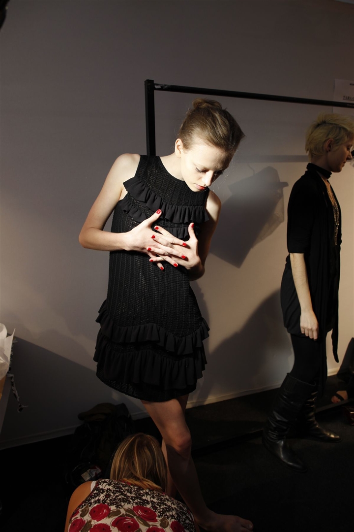 Moschino 2010 İlkbahar/Yaz Çekim Arkası