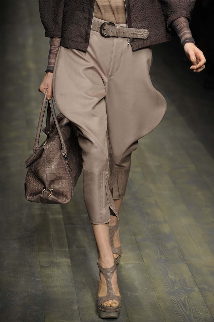 Salvatore Ferragamo 2010 İlkbahar/Yaz Detay