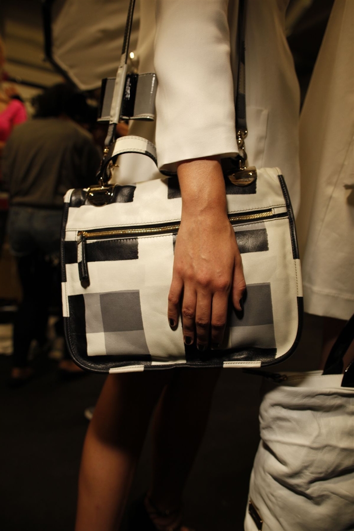 Emporio Armani 2010 İlkbahar/Yaz Detay