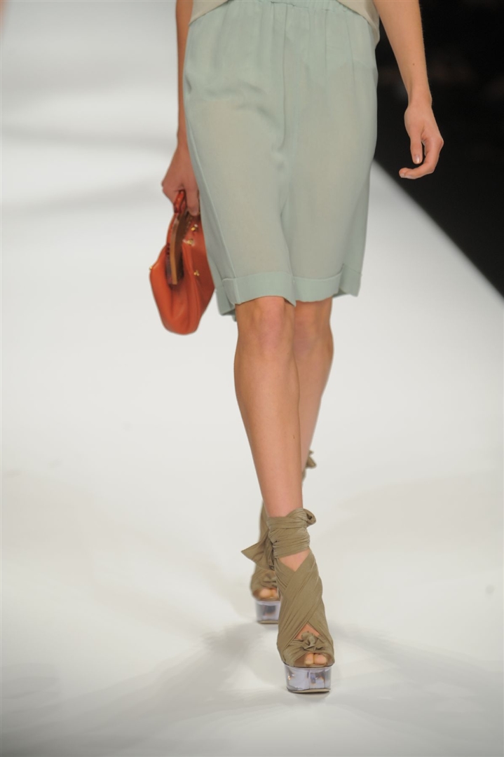 Fendi 2010 İlkbahar/Yaz Detay