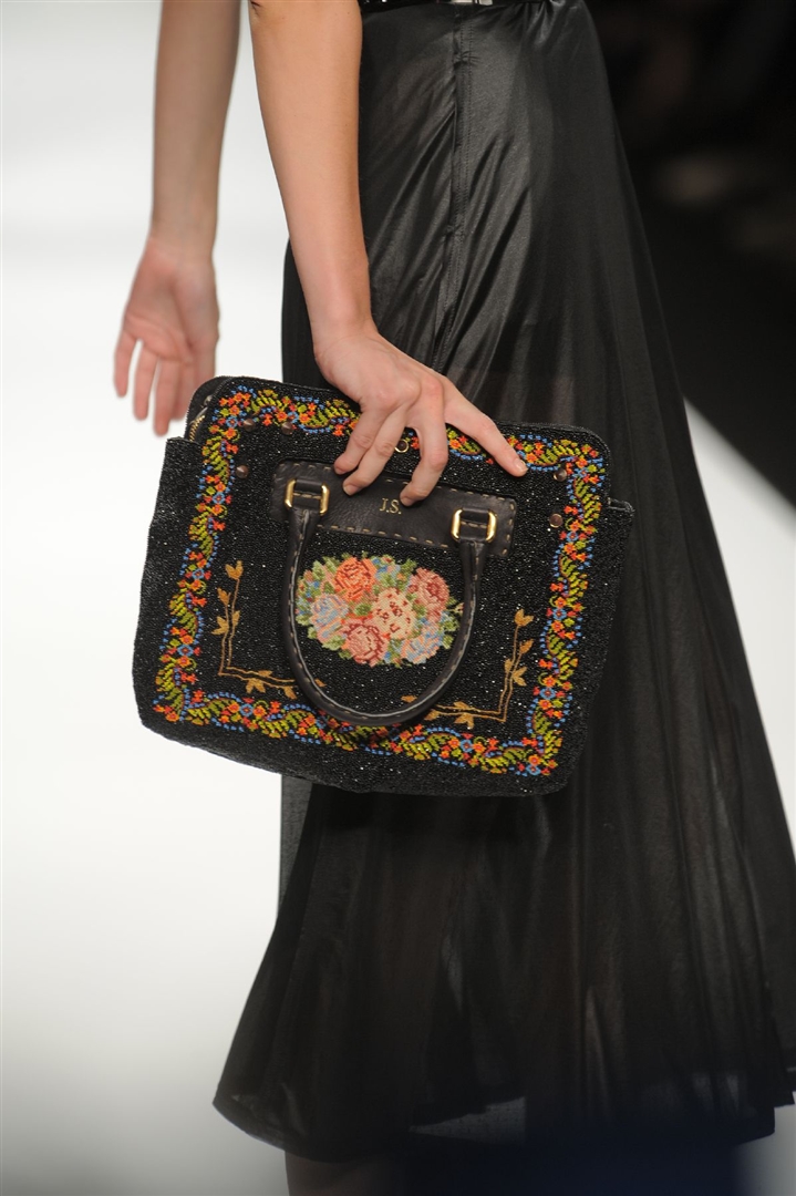 Fendi 2010 İlkbahar/Yaz Detay