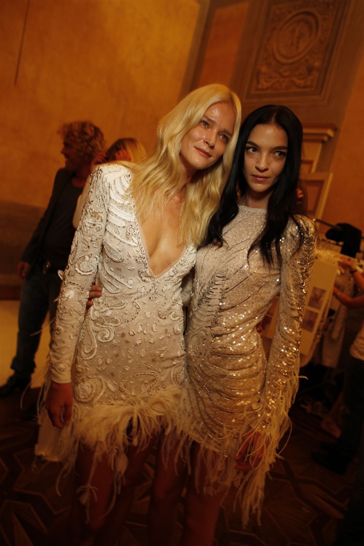 Emilio Pucci 2010 İlkbahar/Yaz Çekim Arkası